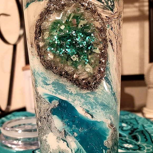 Other - ✨️ New 20oz Geode Style Tumbler, Crystals Handmade, Painted, Teal